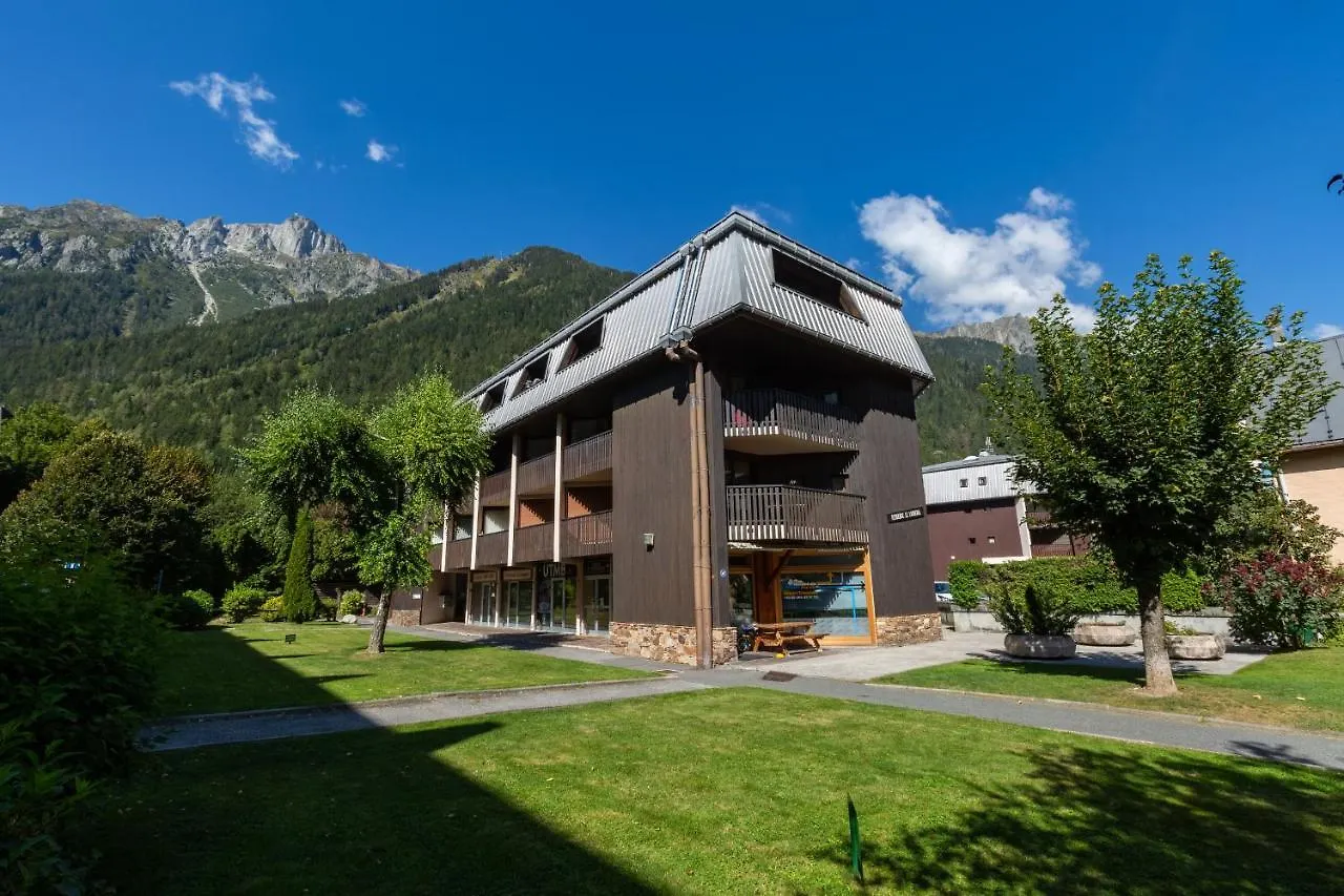 Appartement Lachenal C103 - Happy Rentals Chamonix Apartment