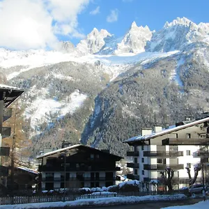 Le Pied Du Brevent - Walk To Lift, Getaway Chamonix